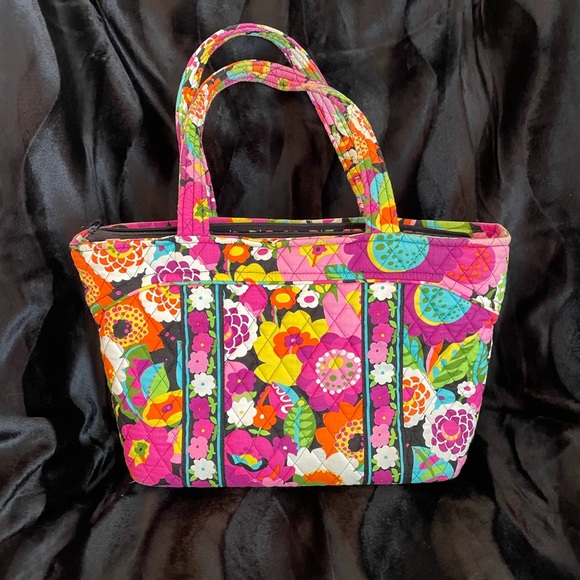 Vera Bradley Vintage Tote Shoulder Bag Purse Ext. Pocket 6 Interior slip pockets - Picture 2 of 7